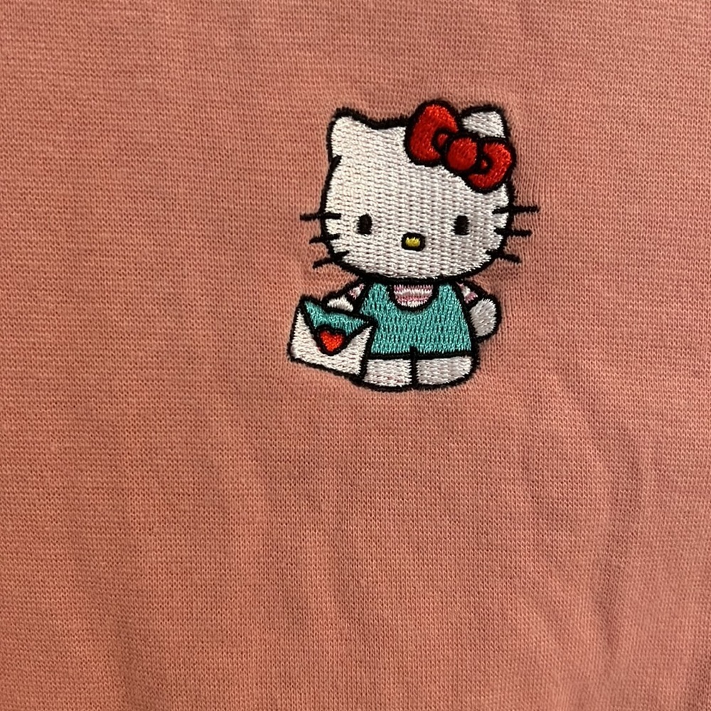 Sanrio HELLO KITTY crop top size small - Picture 2 of 5
